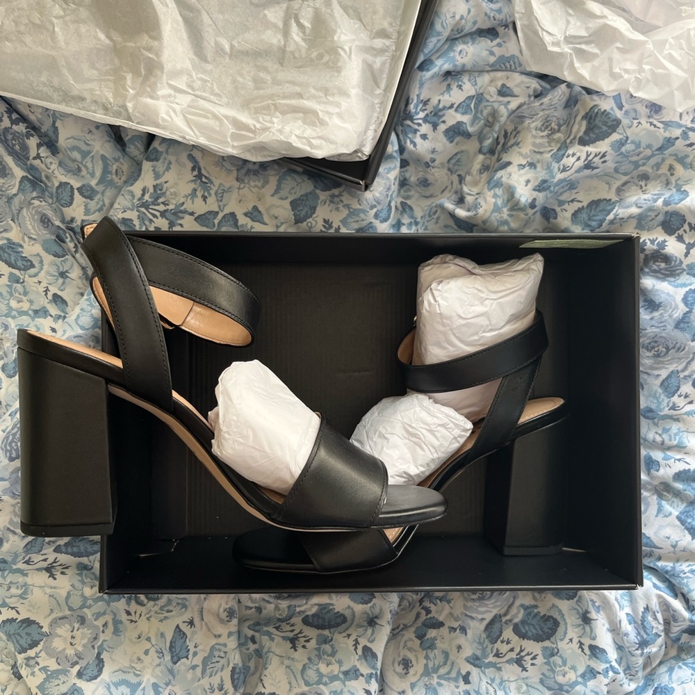 Coach Black Leather Shelby Sandal Heel - Picture 9 of 11